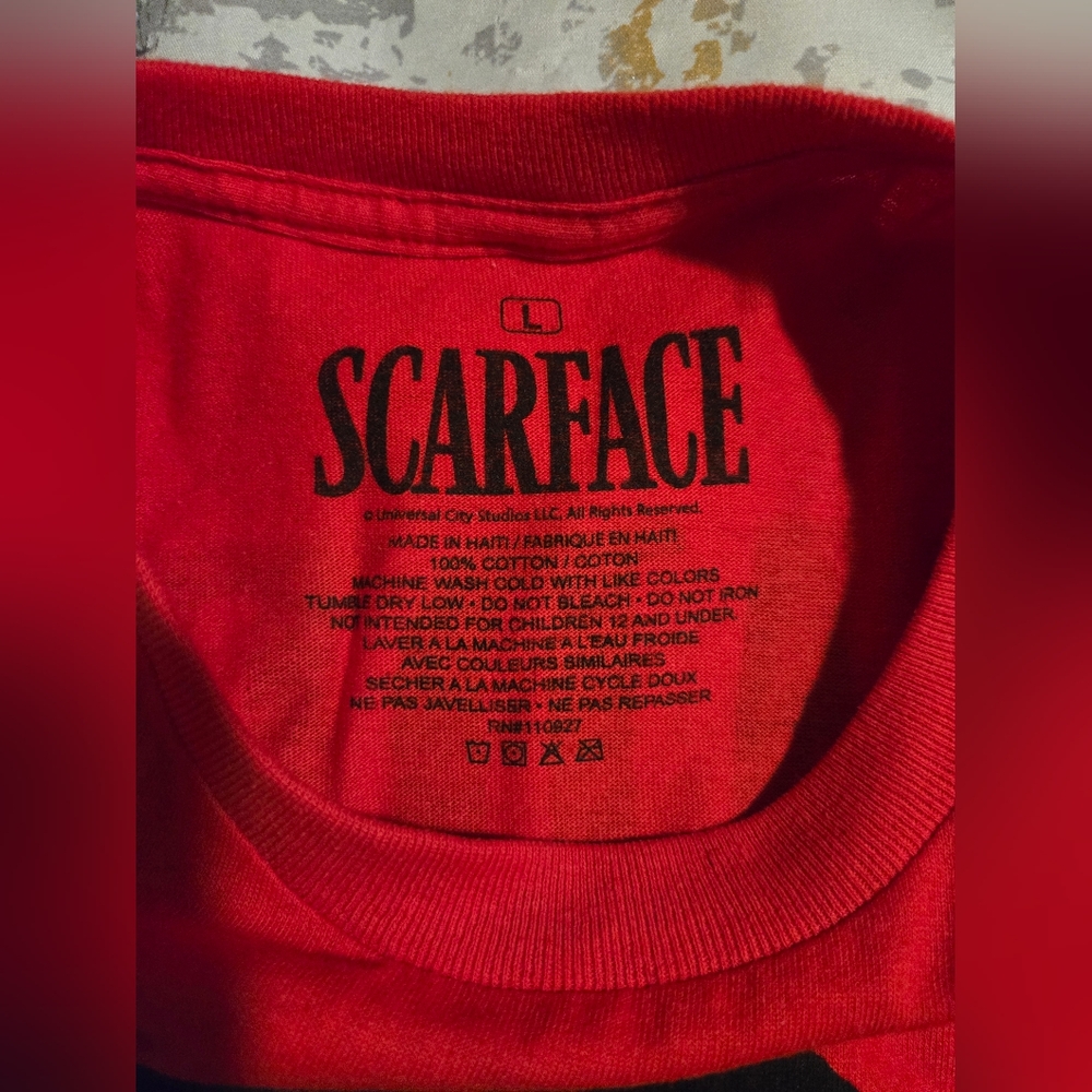 Scarface Red Graphic T-Shirt - Picture 6 of 7